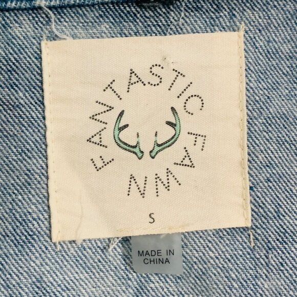Fantastic Fawn Distressed Denim Jacket Size Small Acid Wash Trucker Jean Jacket - Picture 4 of 11